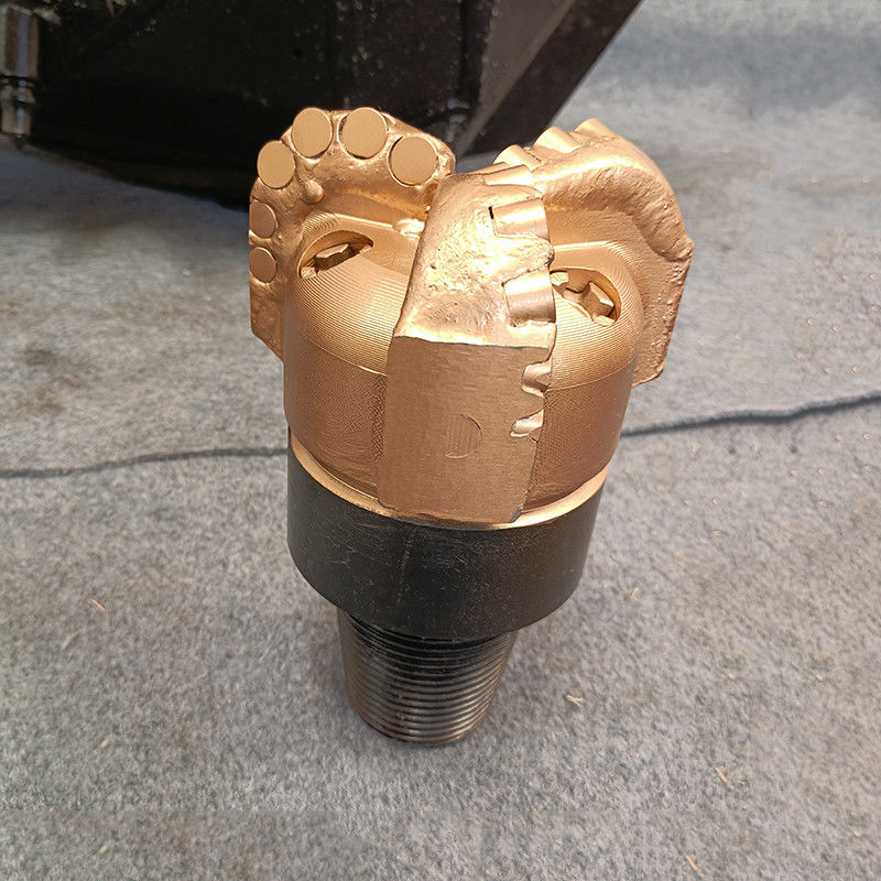 8 1/2 (215,9 mm) 4 1/2API PDC Diamant Bit Matrice de forage Bit ISO9001