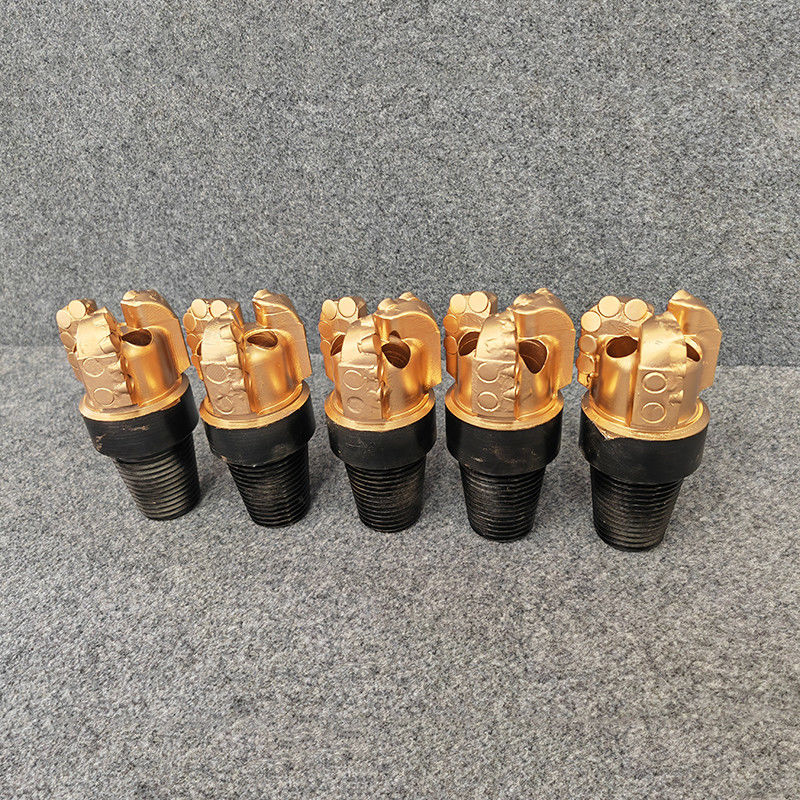 4 3/4 (120.6 mm) Corps en acier Puits d'eau PDC Bits Structure de jauge avec connexion API