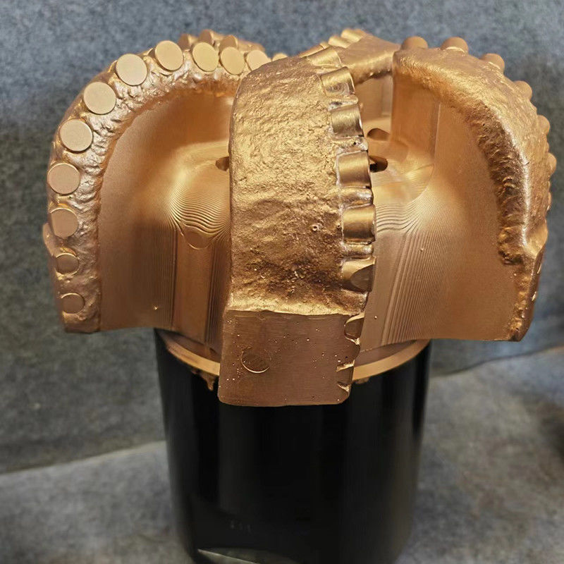 3 1/2 (88,9 mm) acier au carbure coupeur fixe Bit puits d'eau PDC Forage Bit ISO9001
