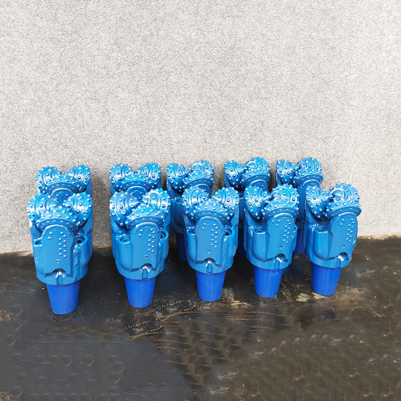 6 1/2 (165,1 mm) Taille standard Roche Reamer Hdd acier au carbone pour les roches dures du champ pétrolier