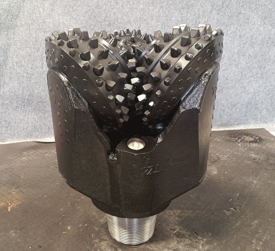 16 ((406,4 mm)Trouleur de forage à rouleaux de roche à cône rotatif 3 coupeuses pour un forage efficace