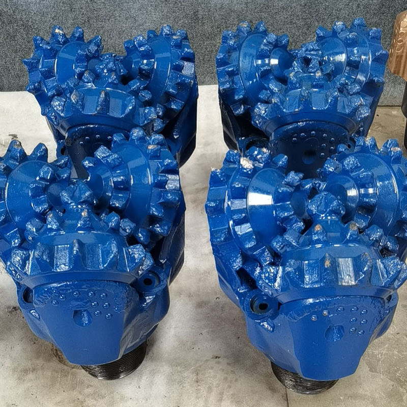 9 5/8 pouces roulement de roulement de carbure roulement de tricone pour les formations de résistance à la compression dures moyennes dans la construction