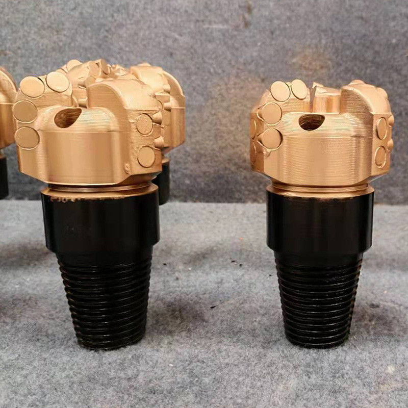 Œuvres de construction PDC Forage de morceaux doux à moyens séquences de schiste à faible abrasivité Conception personnalisée 98mm