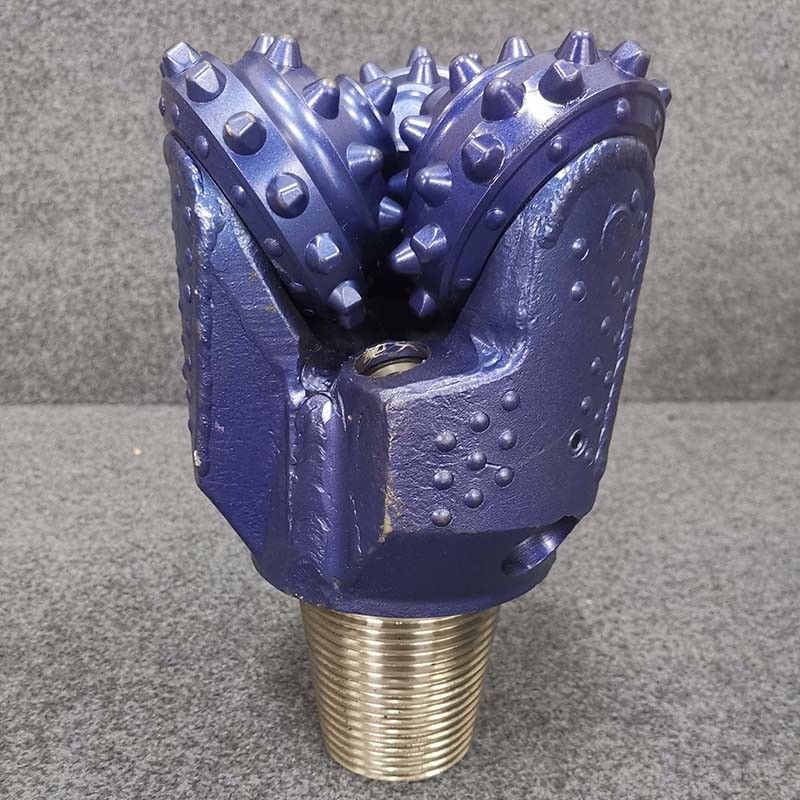 API Reg Thread Rotating Cone Bits pour une circulation d'air ou d'eau polyvalente