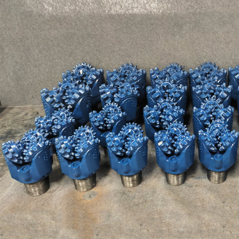 ISO9001 Certified Carbide Mill Tooth Drill Bit with Three-Cone Shape and China Origin