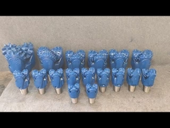 13 3/4 et 12 1/1 et 9 7/8